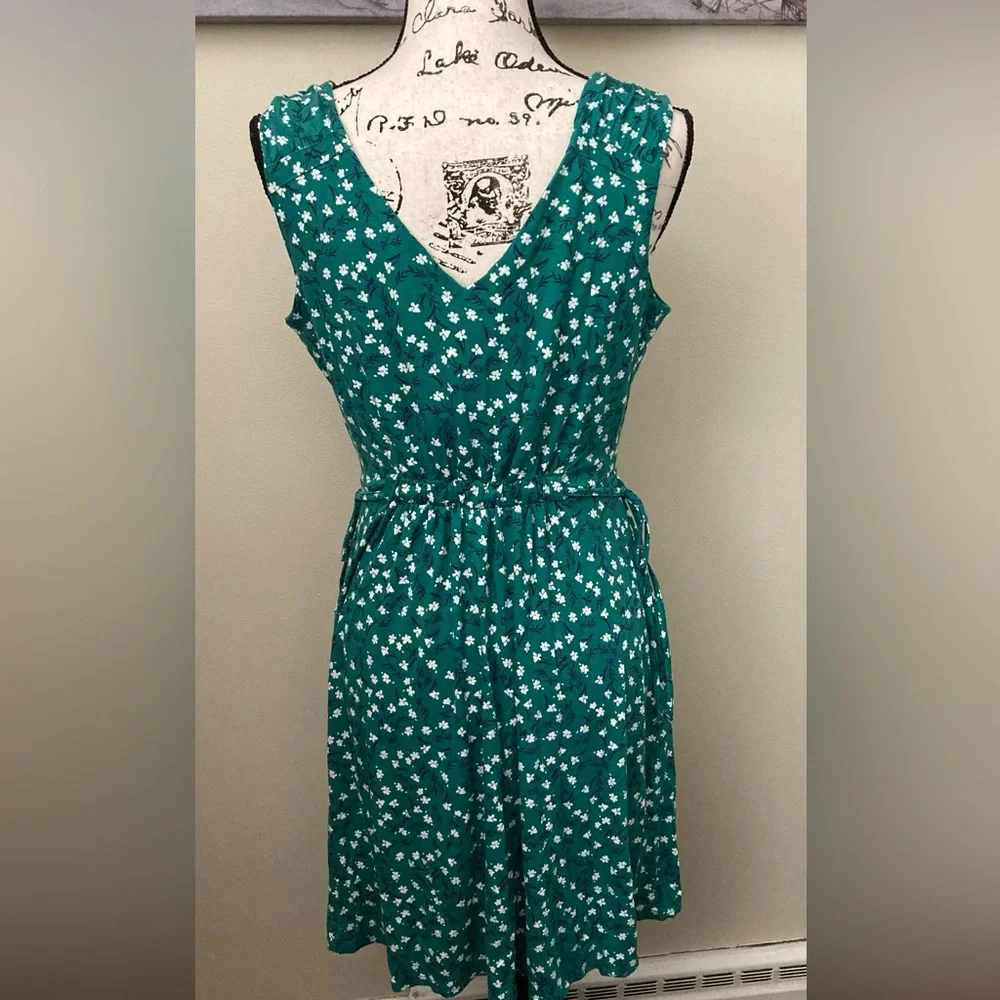 NWT Cynthia Rowley green floral sleeveless V-neck mini dress, size medium - Picture 7 of 11